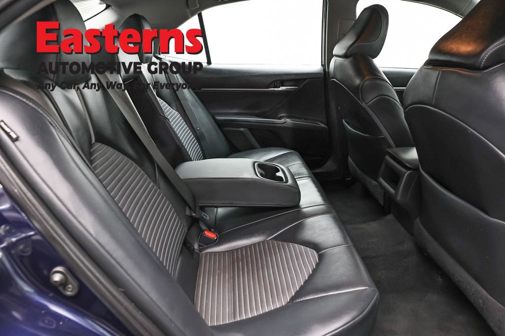 Used 2021 Toyota Camry SE FWD image 23