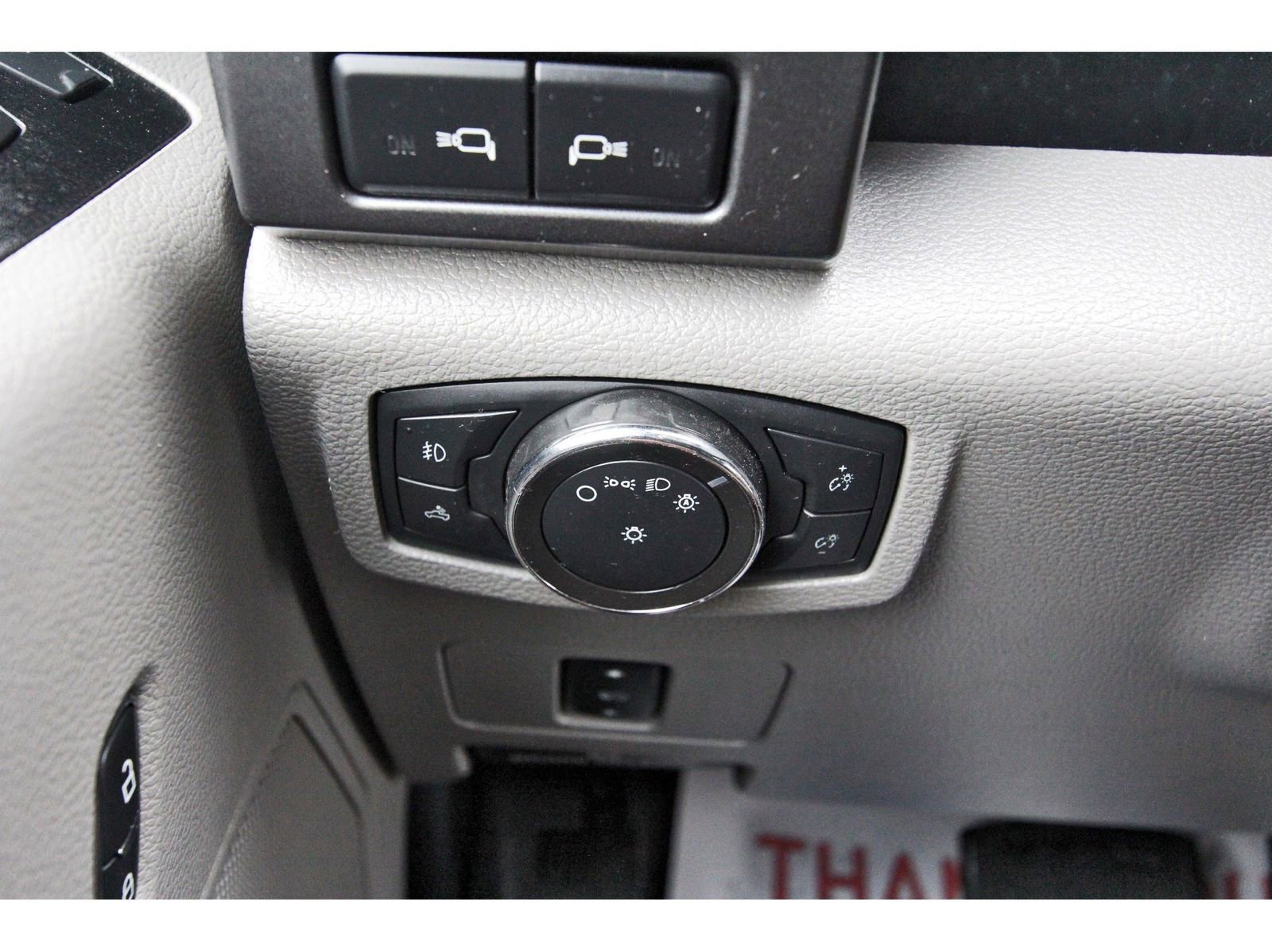 Used 2020 Ford F250 XLT w/ XLT Premium Package AWD/4WD image 19