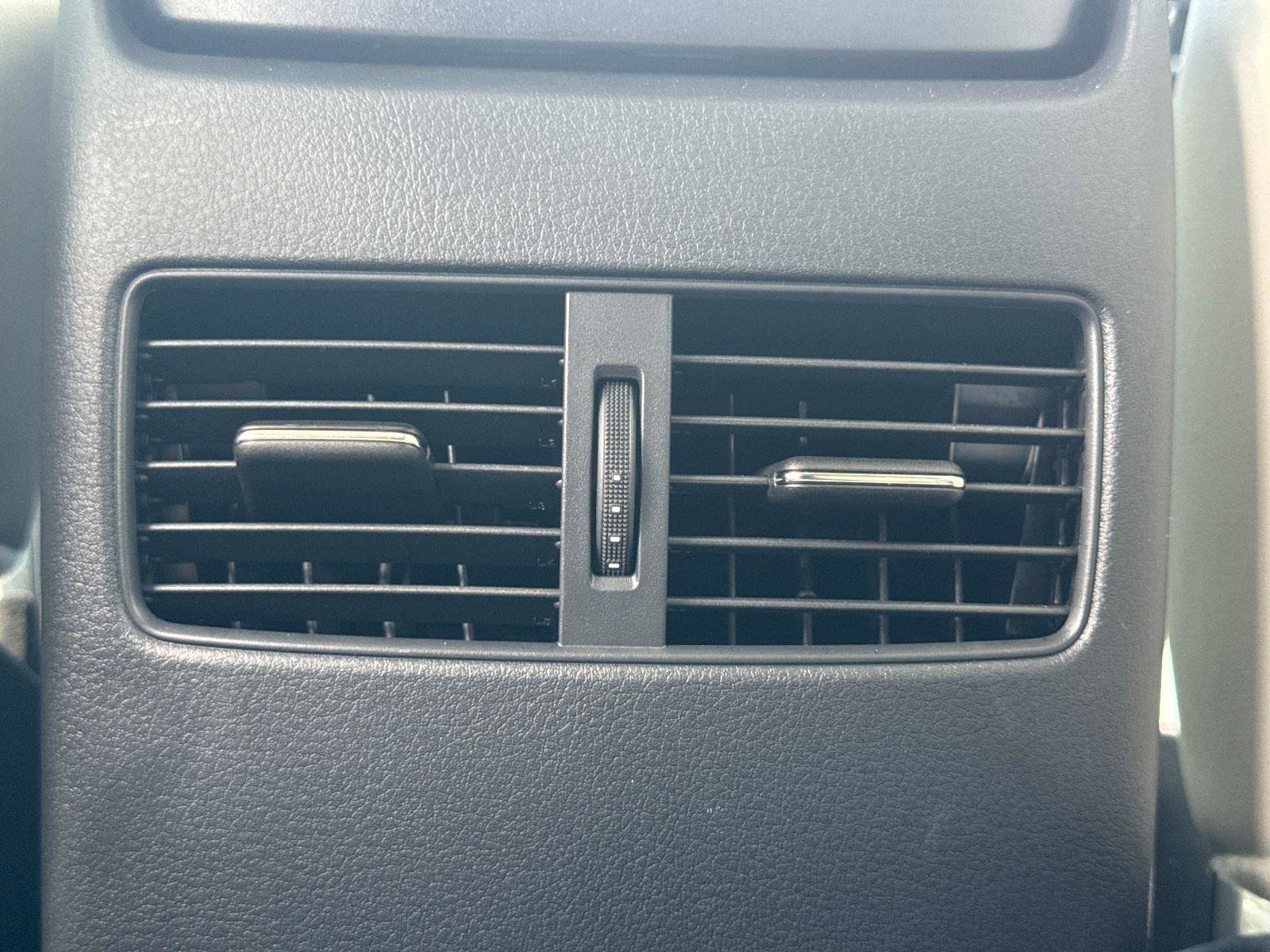 Used 2023 MAZDA CX-30 2.5 Turbo w/ Premium Package image 17