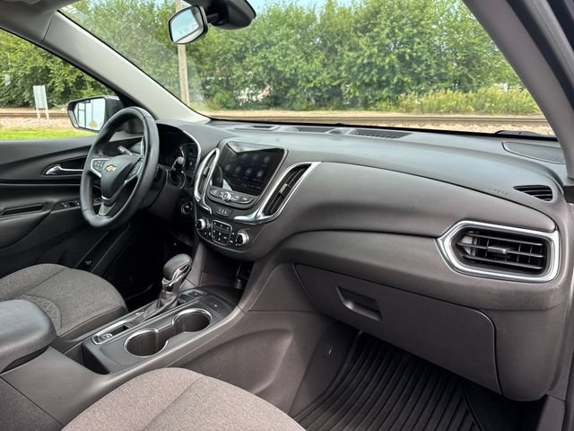 Used 2023 Chevrolet Equinox LT AWD/4WD image 27