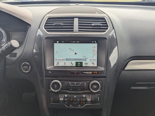 Used 2018 Ford Explorer XLT w/ Equipment Group 202A FWD image 12