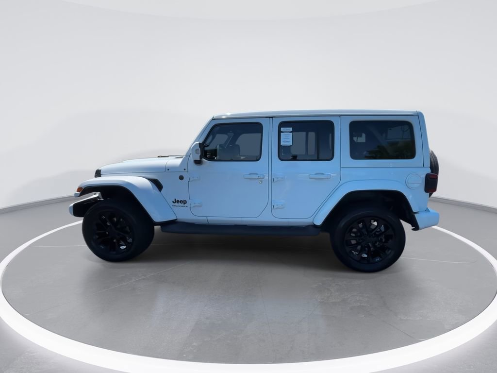 Used 2023 Jeep Wrangler Unlimited Sahara AWD/4WD image 5
