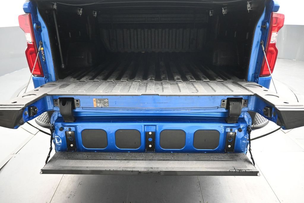 Used 2023 Chevrolet Silverado 1500 RST AWD/4WD image 45