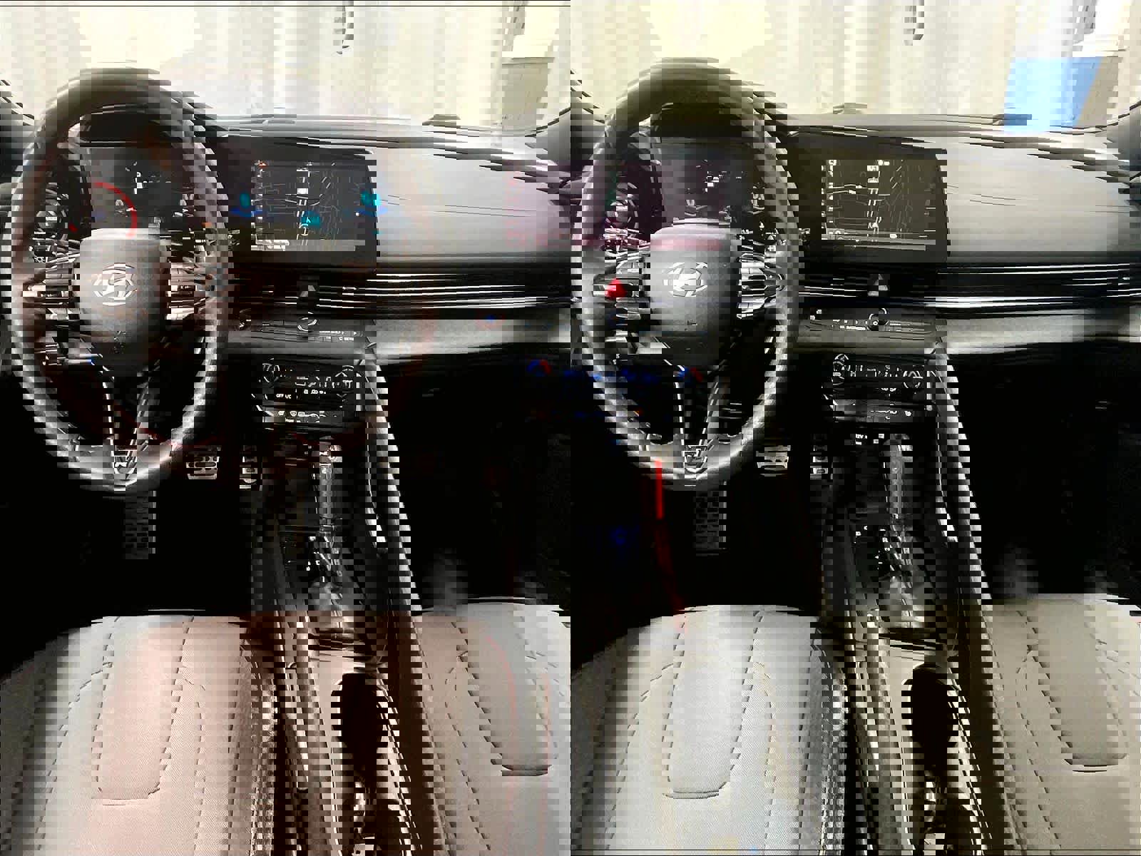 Certified 2024 Hyundai Elantra N Line image 21