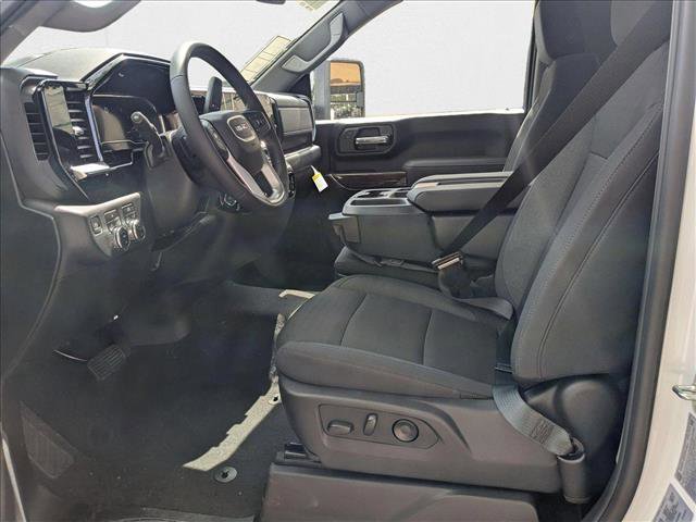 New 2025 GMC Sierra 2500 SLE w/ Max Trailering Package AWD/4WD video 4