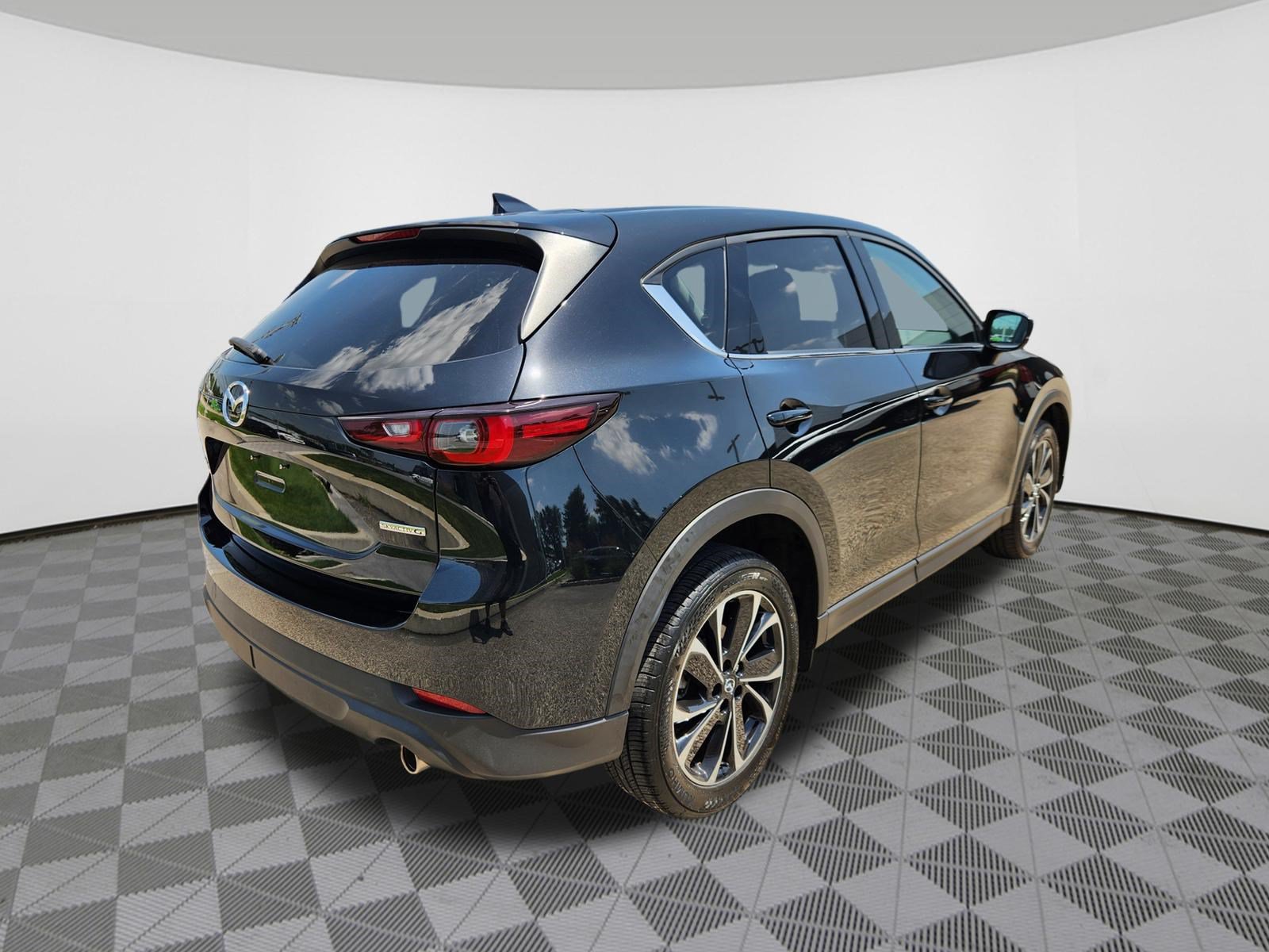 Certified 2023 MAZDA CX-5 AWD 2.5 S w/ Premium Plus Pkg image 4