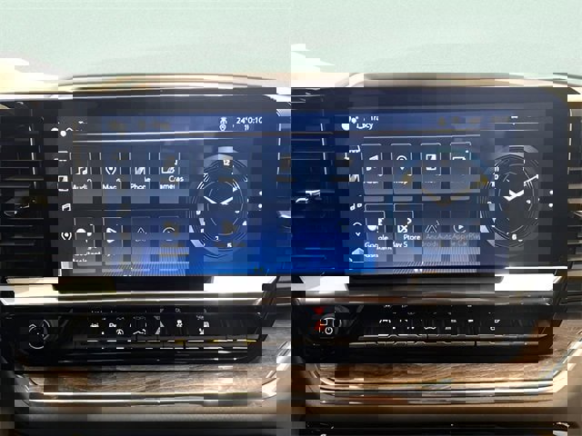 Certified 2023 Chevrolet Silverado 1500 LTZ image 17