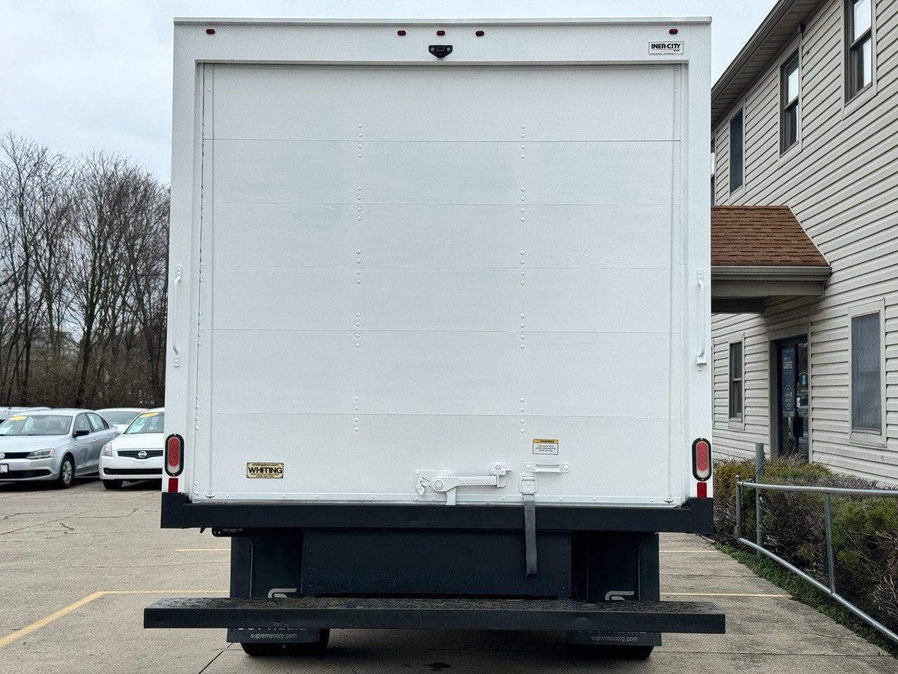Used 2019 GMC Savana 3500 w/ Power Convenience Package RWD image 5