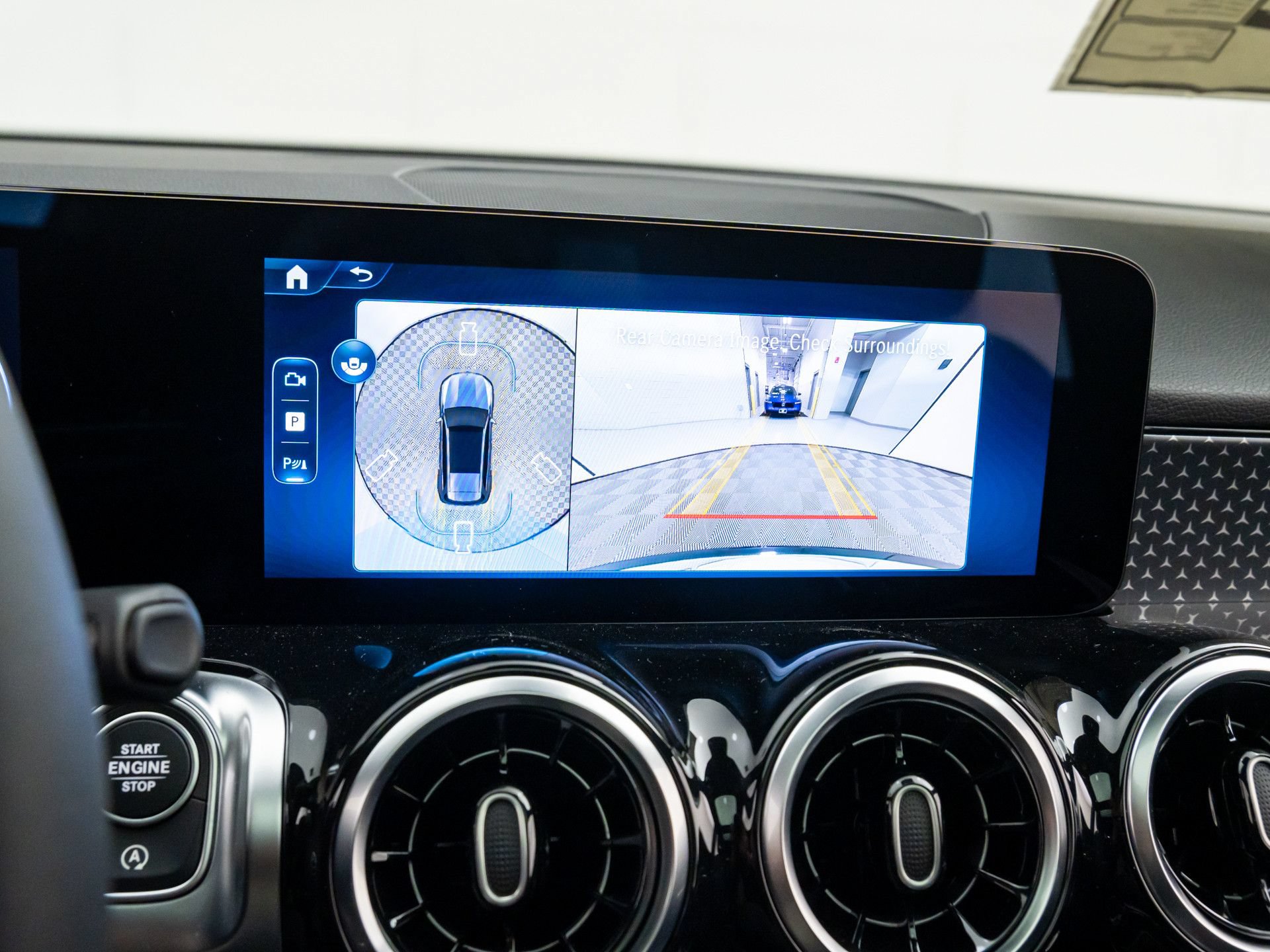 New 2026 Mercedes-Benz GLB 250 4MATIC image 29