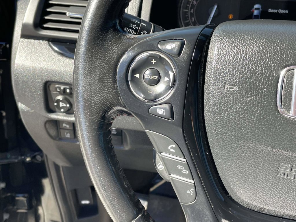 Used 2017 Honda Ridgeline Black Edition image 26