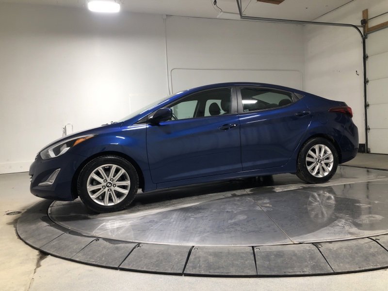 Used 2015 Hyundai Elantra SE w/ Option Group 02 image 4
