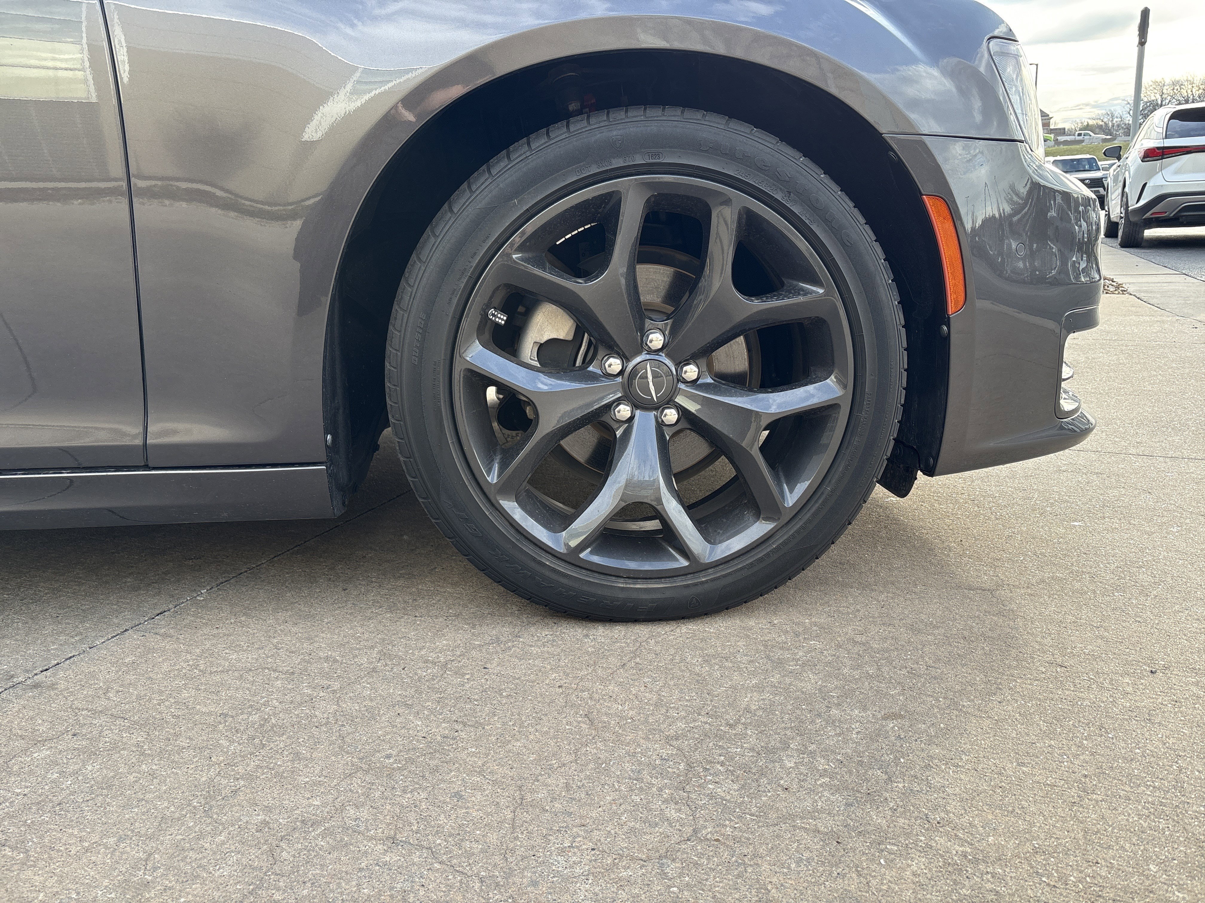 Used 2023 Chrysler 300 Touring L w/ Popular Equipment Group image 13