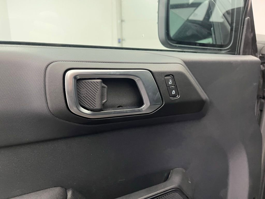 New 2025 Ford Bronco Big Bend image 15