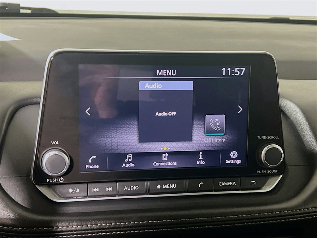 Used 2024 Nissan Rogue S image 14