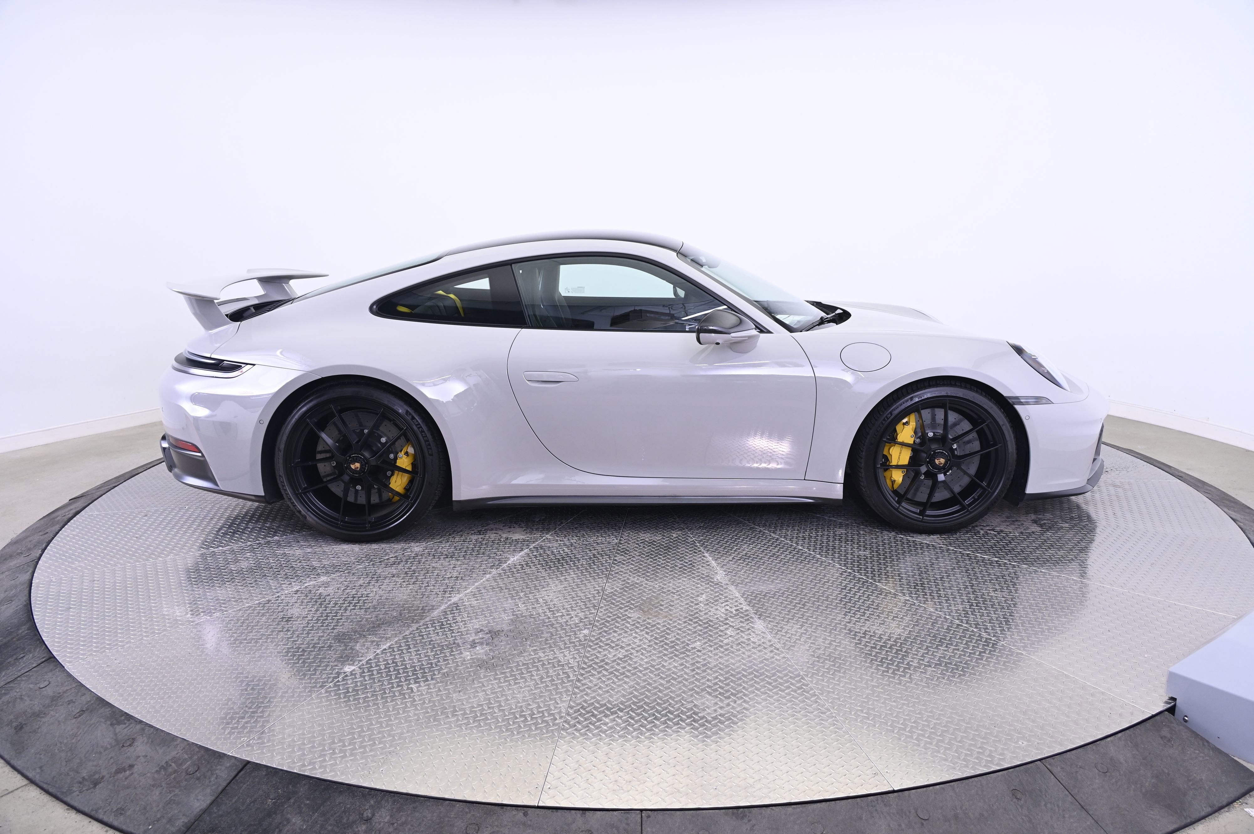 Certified 2026 Porsche 911 Carrera GTS image 8