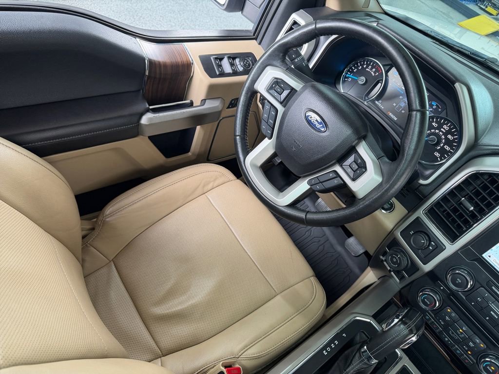 Used 2017 Ford F150 Lariat RWD image 24