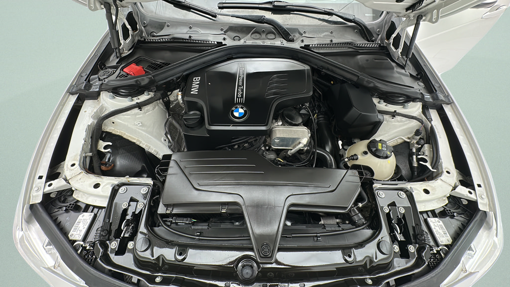 Used 2016 BMW 328i xDrive Sedan AWD/4WD image 23
