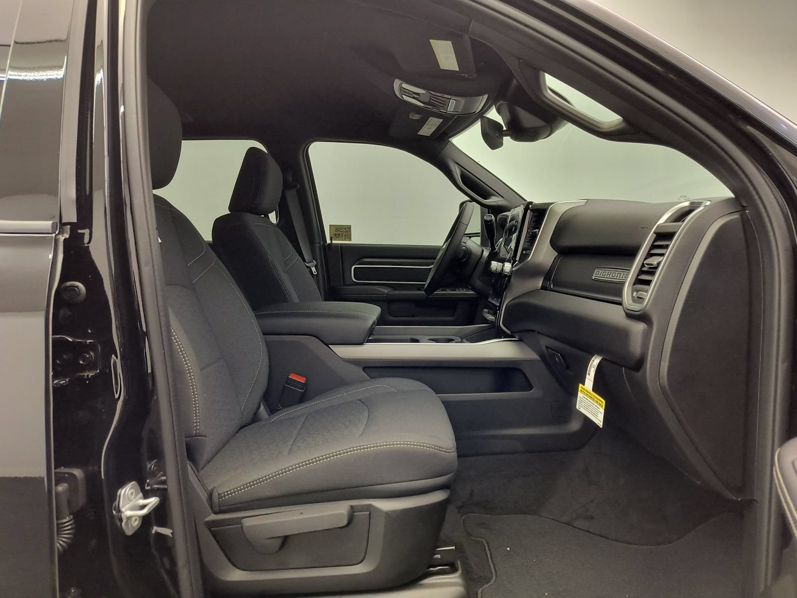 New 2026 RAM 3500 Big Horn AWD/4WD image 30