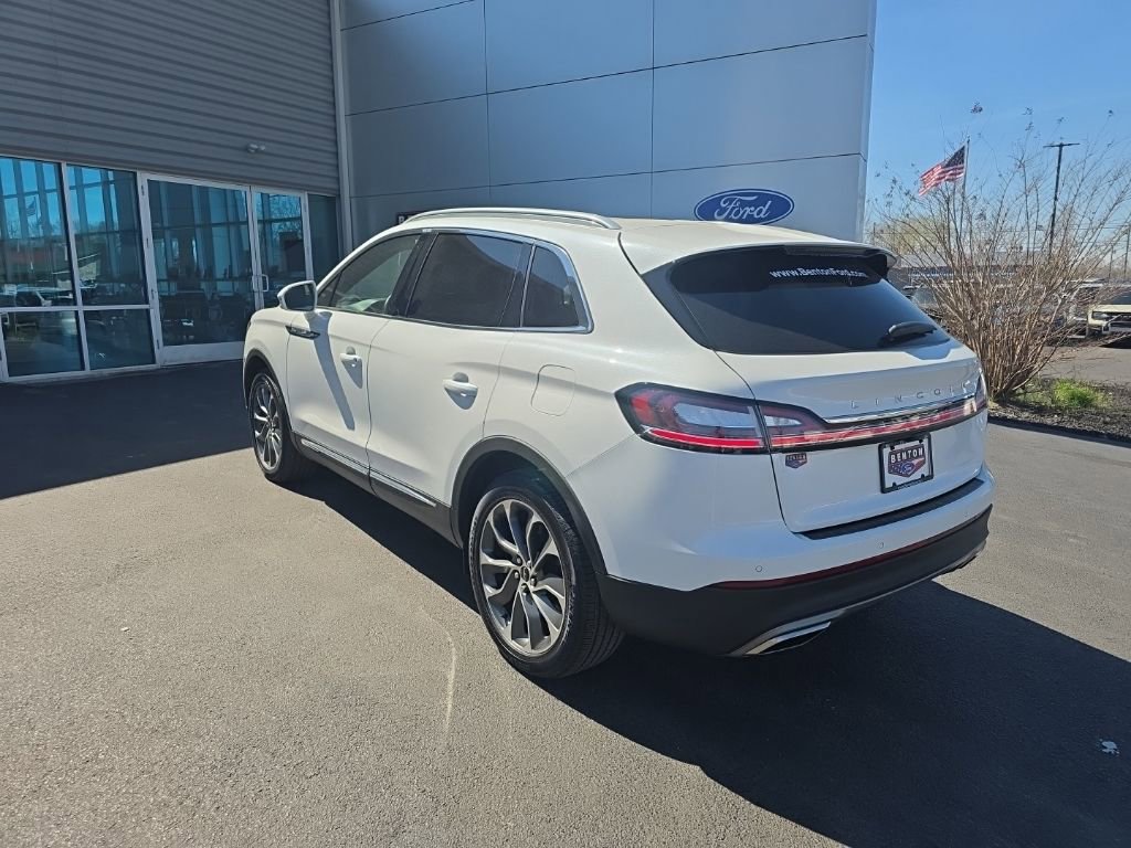Used 2023 Lincoln Nautilus Reserve w/ Luxury Package image 8