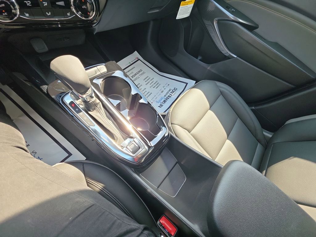 New 2026 Chevrolet Trax ACTIV w/ Sunroof Package FWD image 20