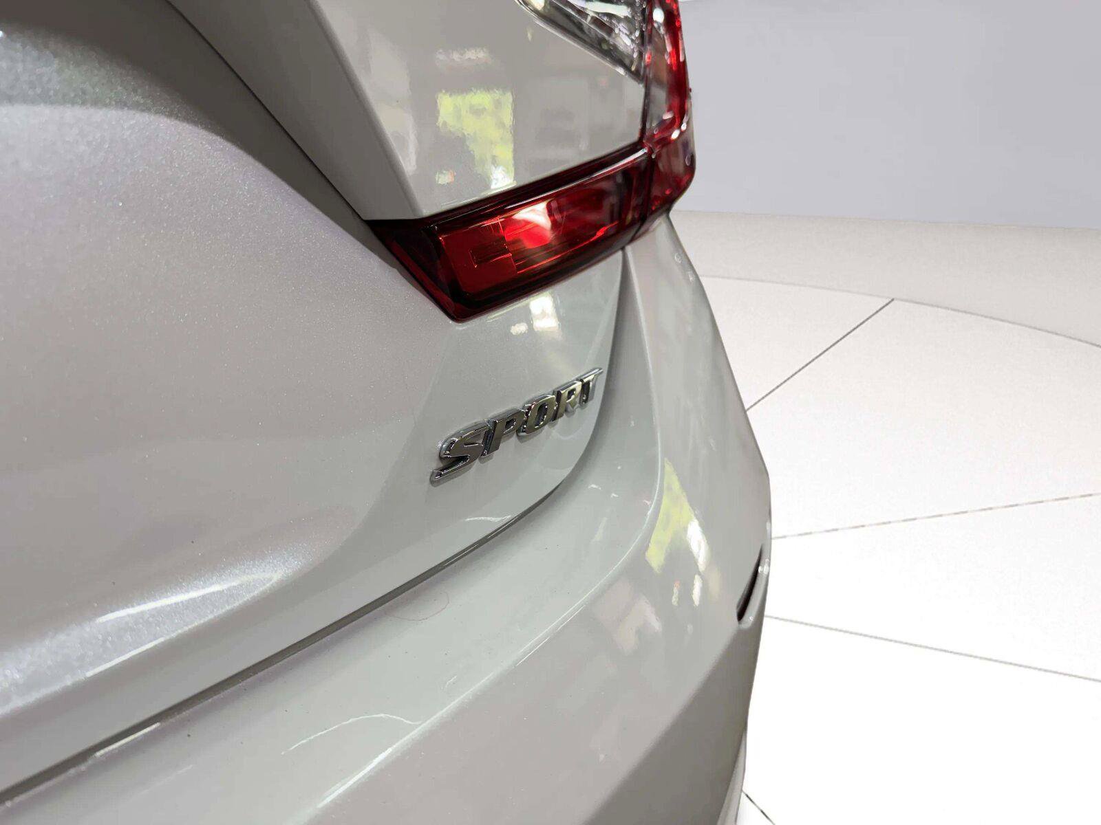 Used 2022 Honda Accord Sport image 18