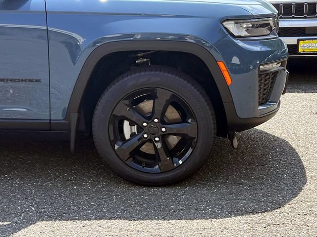New 2026 Jeep Grand Cherokee L Limited w/ Limited Altitude Package AWD/4WD image 3