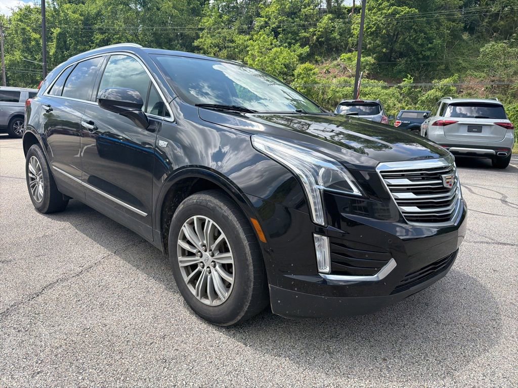 Used 2019 Cadillac XT5 Luxury AWD/4WD image 1