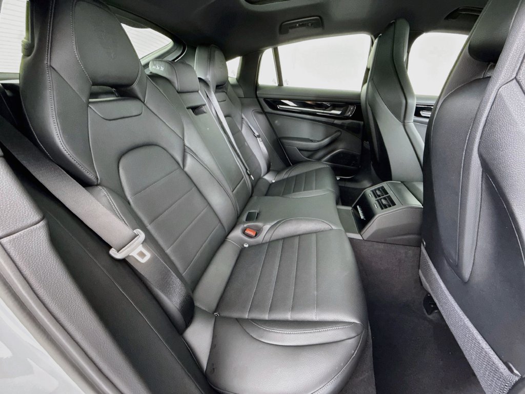 New 2026 Porsche Panamera 4 AWD/4WD image 29