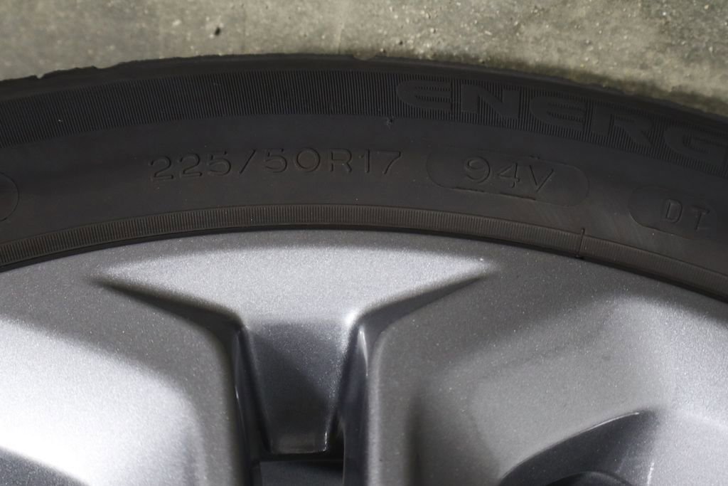 Used 2024 Honda Accord EX image 37