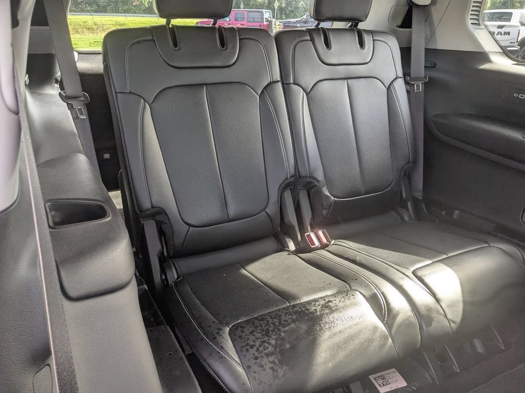 Certified 2022 Jeep Grand Cherokee L Limited w/ Luxury Tech Group II AWD/4WD image 32