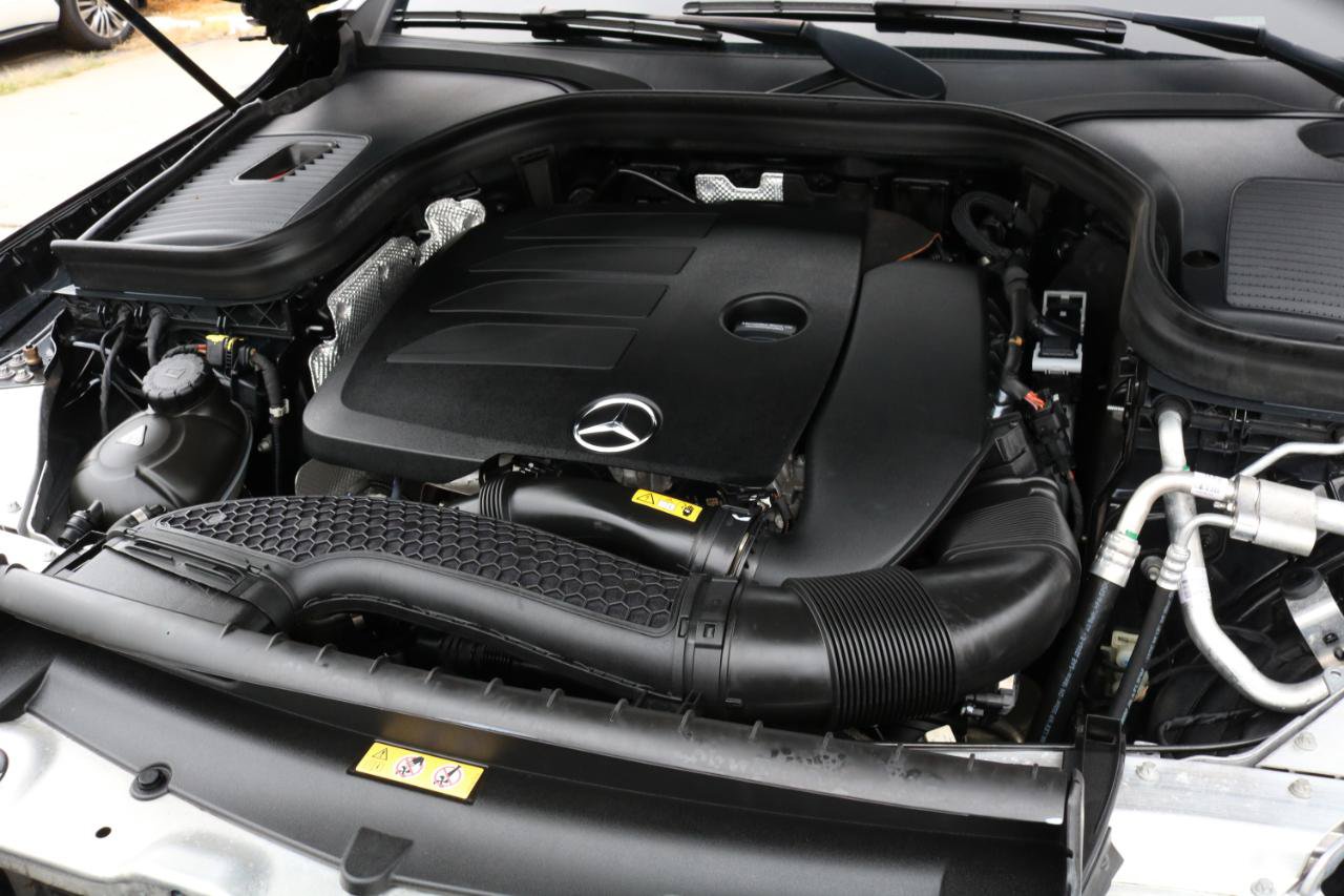 Used 2020 Mercedes-Benz GLC 300 4MATIC image 69