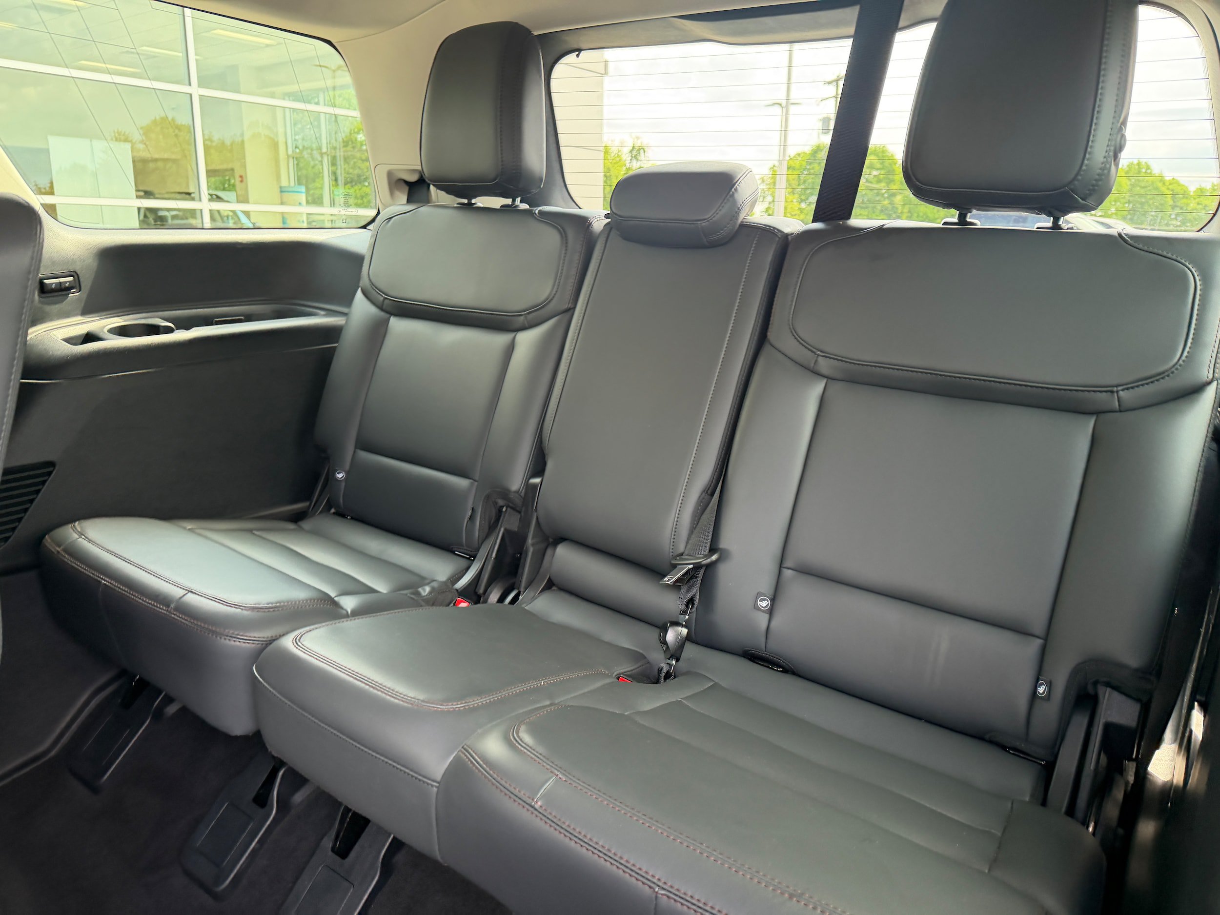 Certified 2025 Ford Expedition Active AWD/4WD image 23