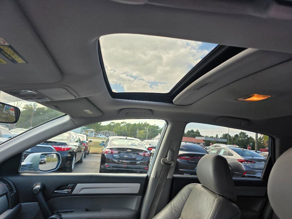 Used 2011 Honda CR-V EX-L image 17