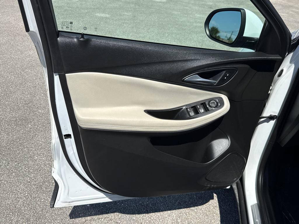 Used 2021 Buick Encore GX Preferred FWD image 13