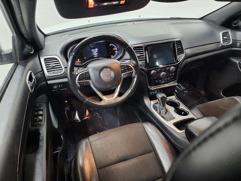 Used 2019 Jeep Grand Cherokee Altitude image 27