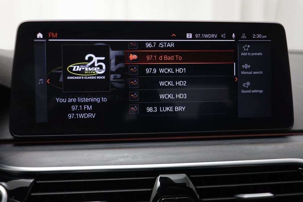 Used 2023 BMW 530i xDrive w/ Convenience Package AWD/4WD image 8