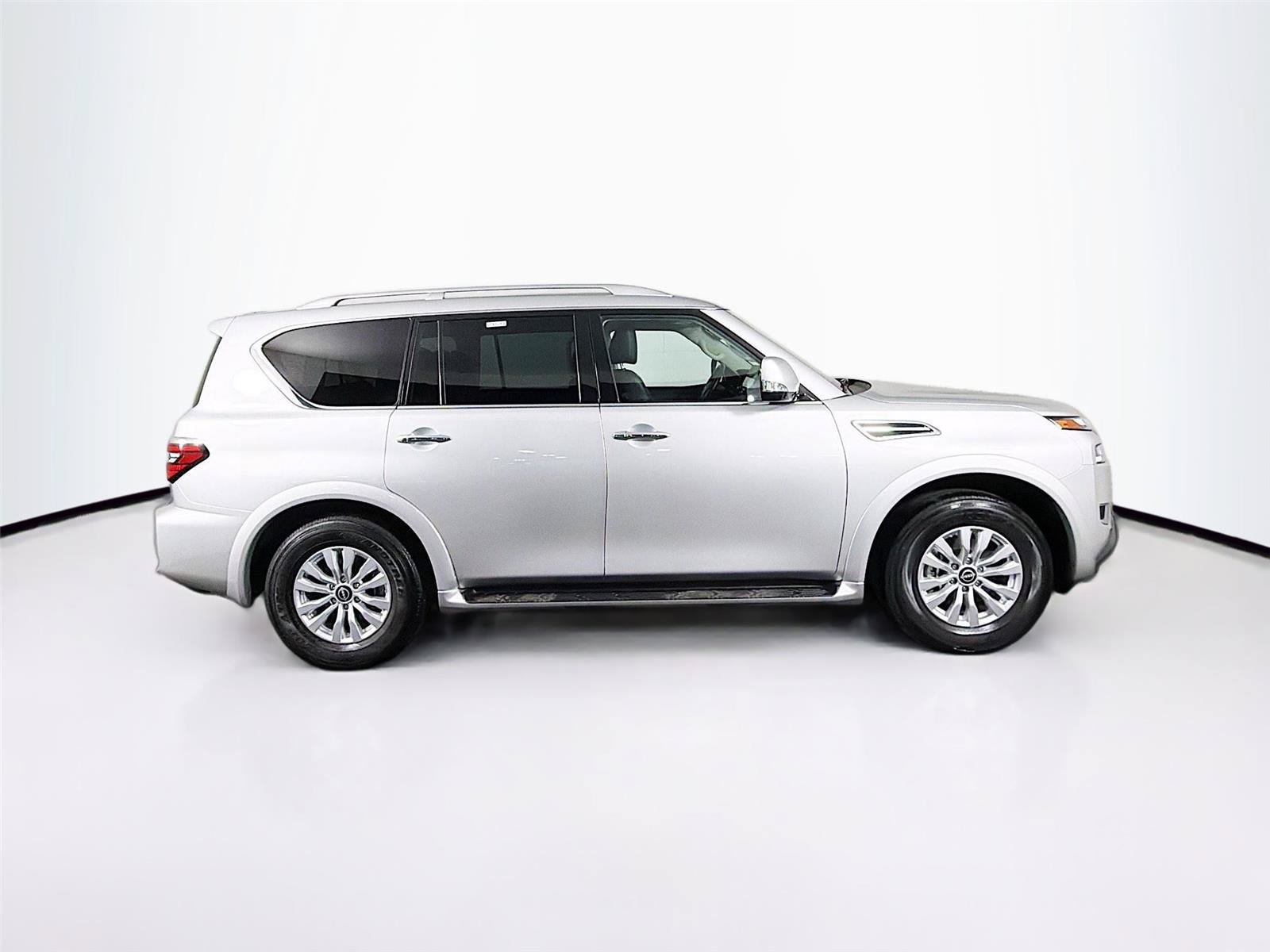 Used 2024 Nissan Armada SV AWD/4WD image 12