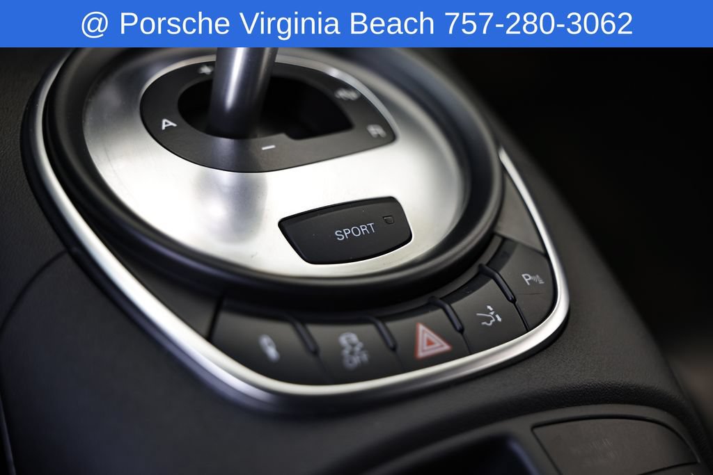 Used 2011 Audi R8 V10 AWD/4WD image 44