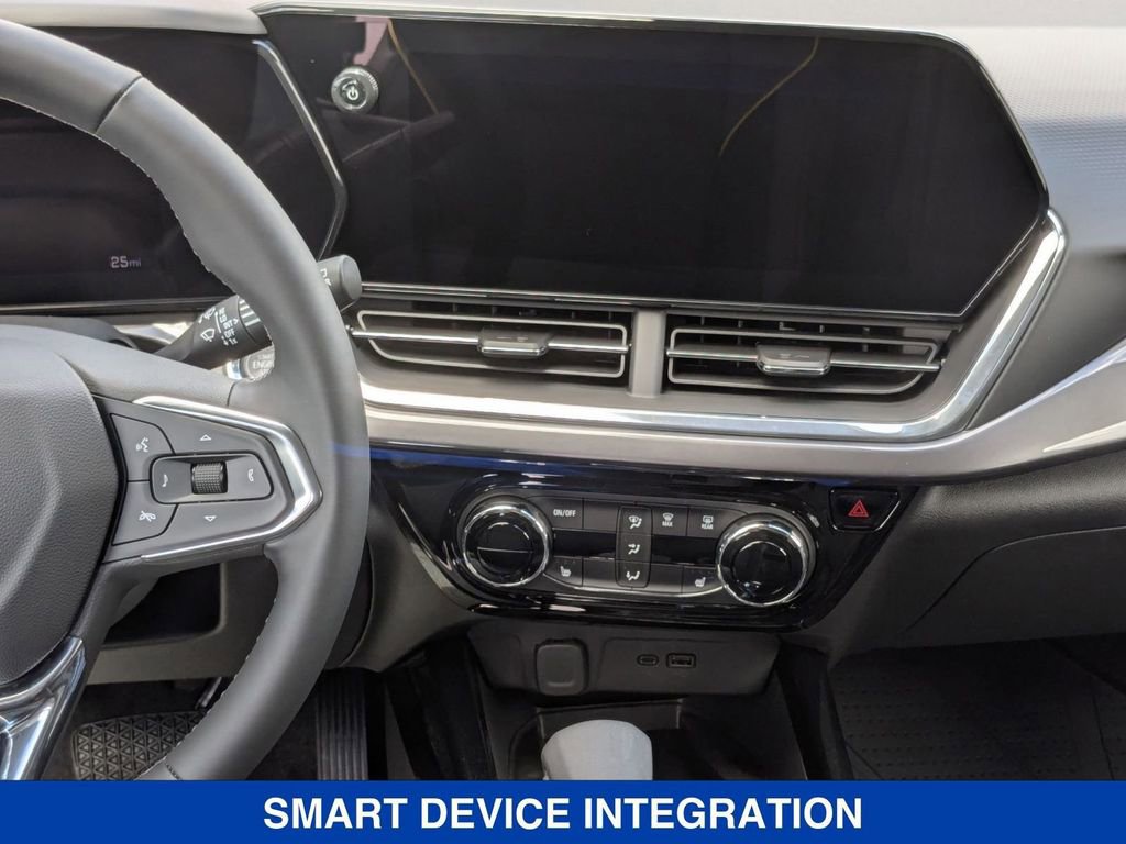 New 2026 Chevrolet Trax ACTIV w/ Sunroof Package FWD image 29