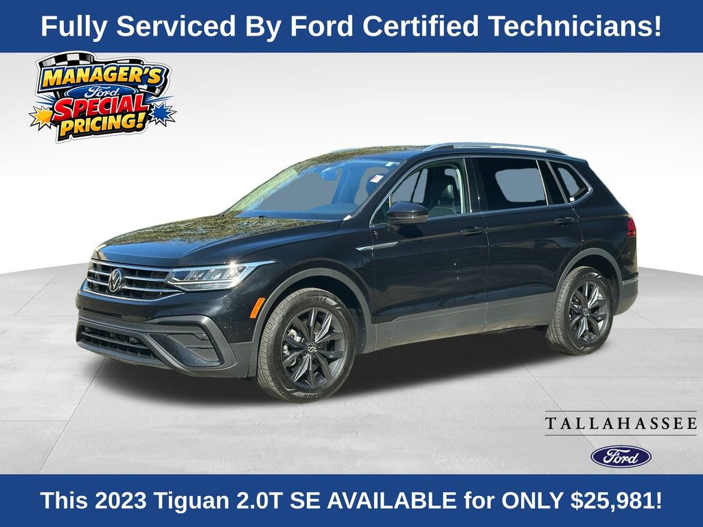Used 2023 Volkswagen Tiguan SE image 1