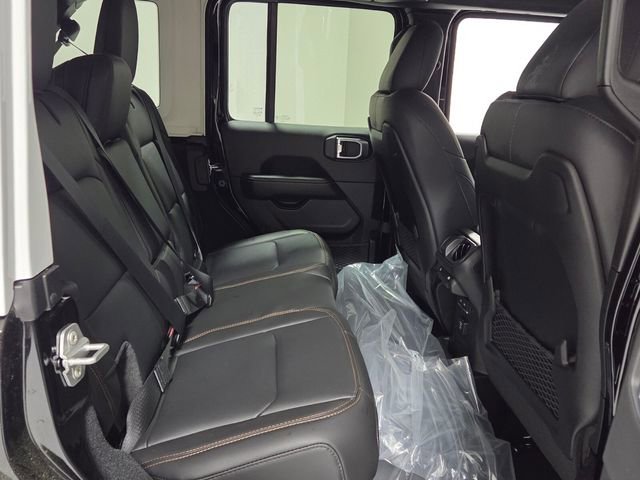 New 2026 Jeep Wrangler Sahara w/ Whitecap Package image 15