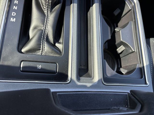 Used 2020 Ford F150 Raptor w/ Equipment Group 802A Luxury image 44