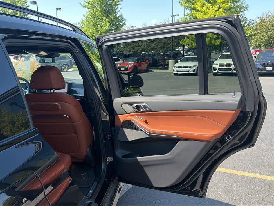 New 2026 BMW X7 M60i AWD/4WD image 25