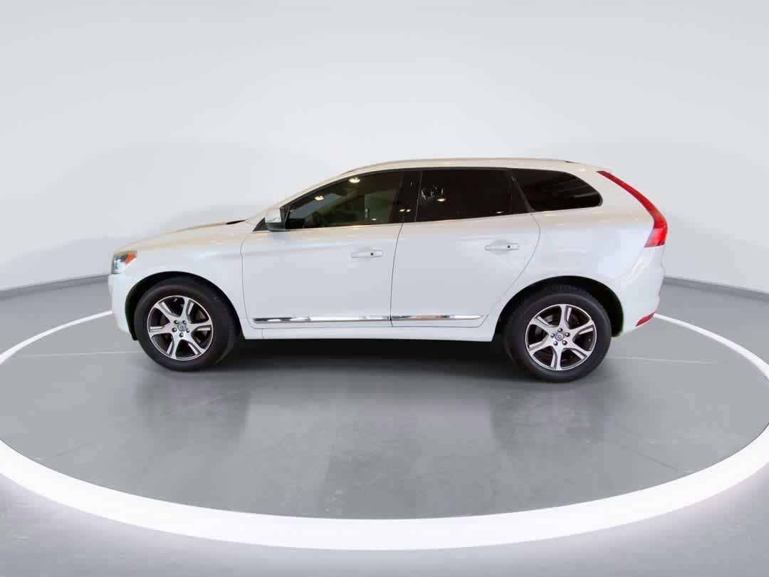 Used 2015 Volvo XC60 T6 AWD/4WD image 5
