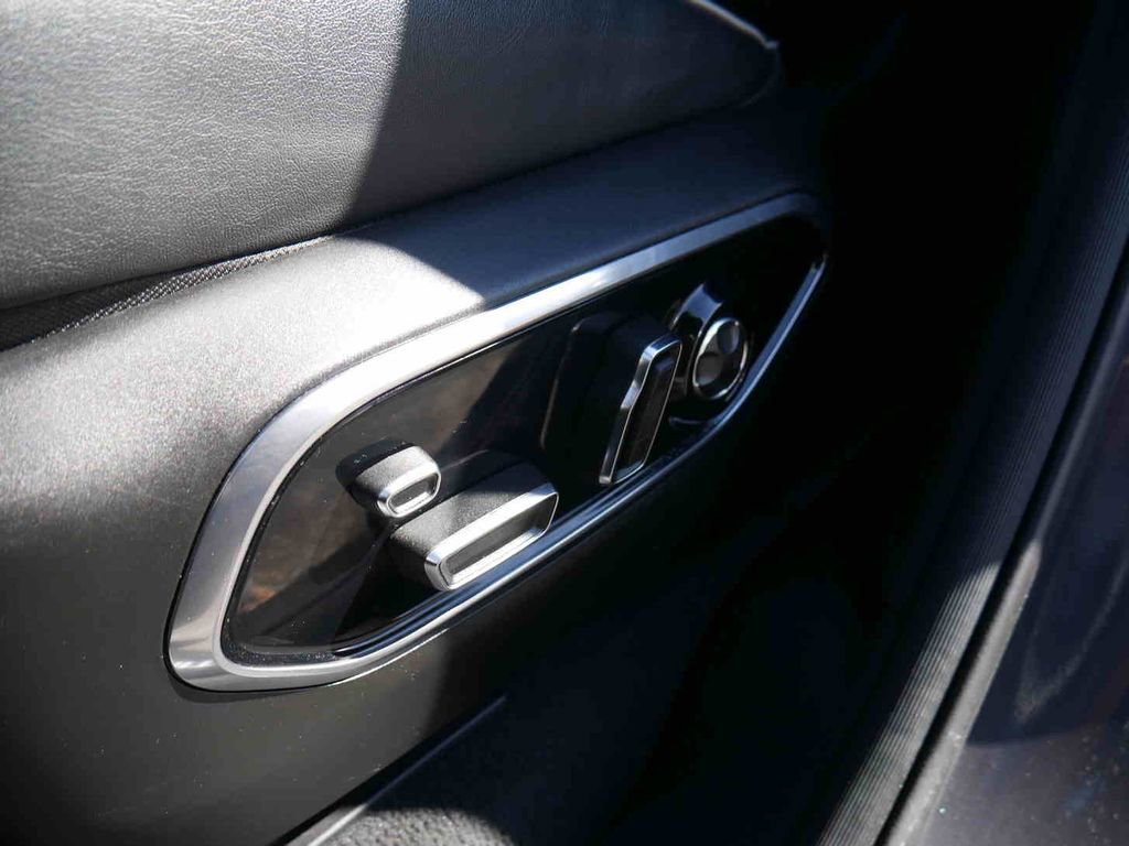 Used 2023 Jeep Grand Cherokee Summit w/ Adv Protech Group IV image 28