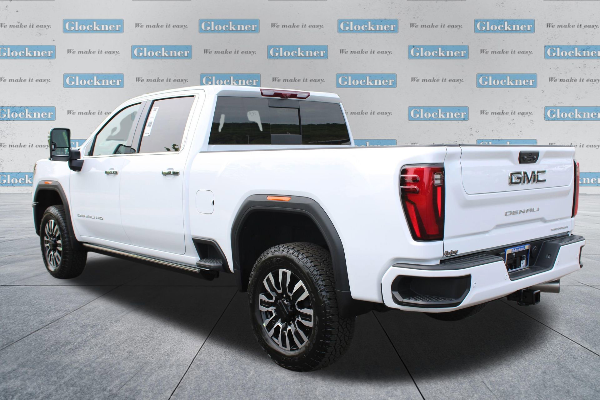 New 2026 GMC Sierra 2500 Denali Ultimate AWD/4WD image 9