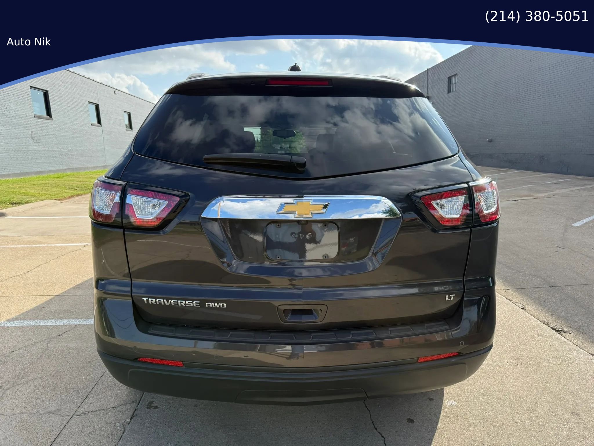 Used 2017 Chevrolet Traverse LT image 4