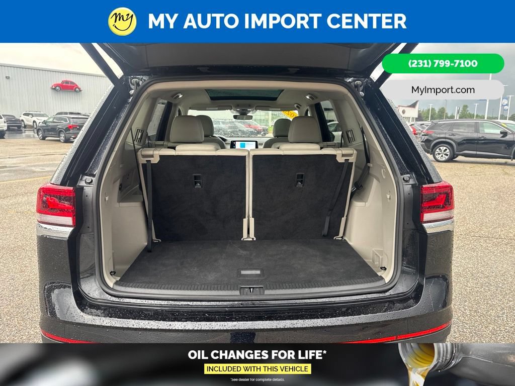 Used 2025 Volkswagen Atlas SEL AWD/4WD image 28