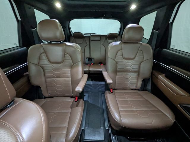 Used 2021 Kia Telluride SX w/ SX Prestige Package AWD/4WD image 19