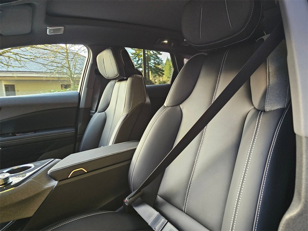 New 2026 Cadillac Optiq Sport 1 image 20